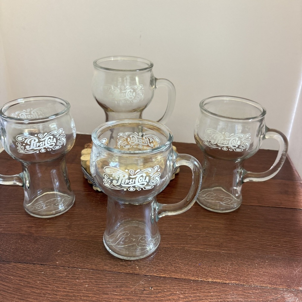 Vintage Set Of 4 Pepsi Cola 16oz Glasses with Handle 1970's White Logo 3 Sided